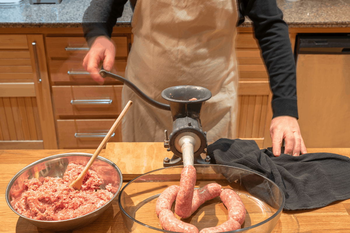 can sausages be made at home